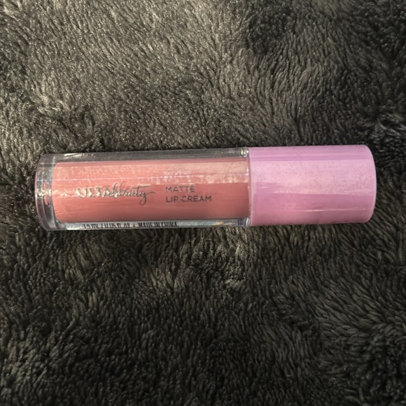 Ulta Beauty Goody Bag - Nine Pieces - Picture 8 of 9